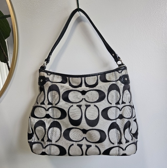 Coach Daisy Hobo Black and Gray Signature Shoulder Bag - Picture 2 of 9